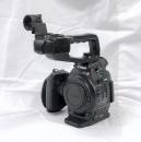 【EOS C100 ボディー（デュアルピクセル CMOS AF対応） 中古品】 Canon デジタルシネマカメラ（レンズ別売、EFマウント）