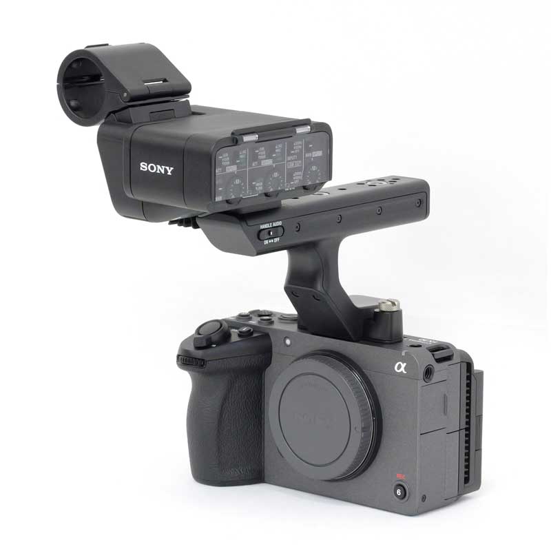 【FX30 XLRハンドルユニット同梱モデル（ILME-FX30） 上物 中古品】 SONY プロフェッショナルカムコーダー（レンズ別売、Eマウント）