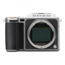 【X1D-50c ボディ Silver】 Hasselblad 中判デジタルミラーレスカメラ（XCDレンズ対応、レンズ別売）